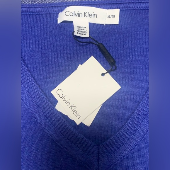Calvin Klein Men’s Blue V-neck Cotton Modal Knit Lightweight Sweater NEW Size XL - Picture 3 of 6